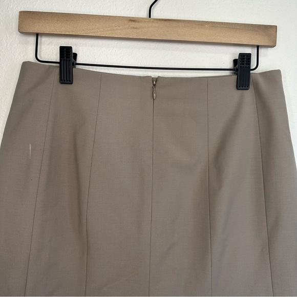 Ann Taylor Tan Skirt Size 4 - Picture 5 of 7